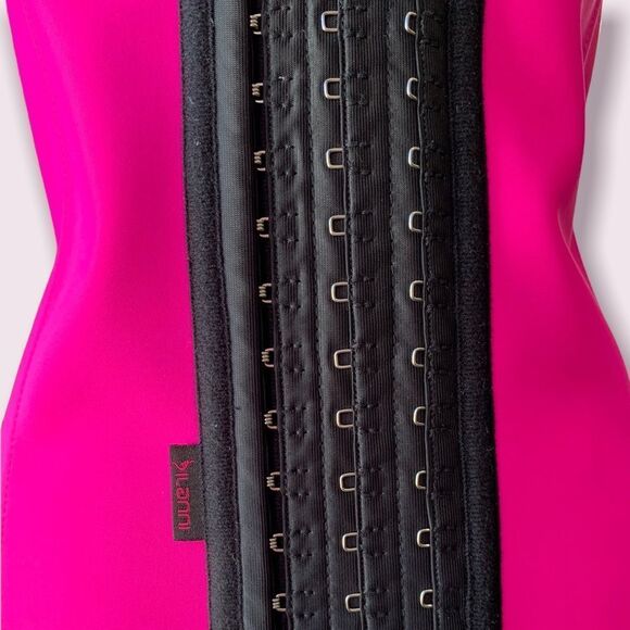 🖤 Dillani | Waist Trainer / Slimmer / Workout Shapewear - Picture 3 of 9